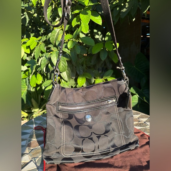 Coach Black and Gray Signature Satchel crossbody messenger bag - Picture 1 of 4